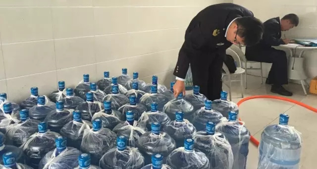 PC����ˮͰ�S��